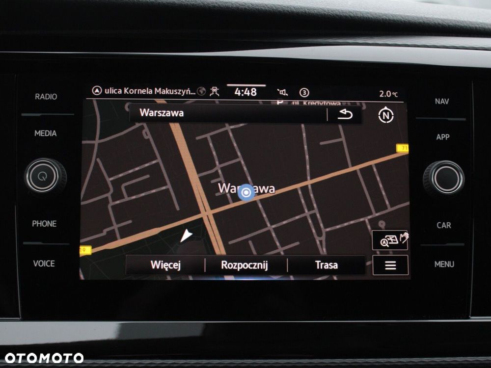 Volkswagen Caravelle - 31