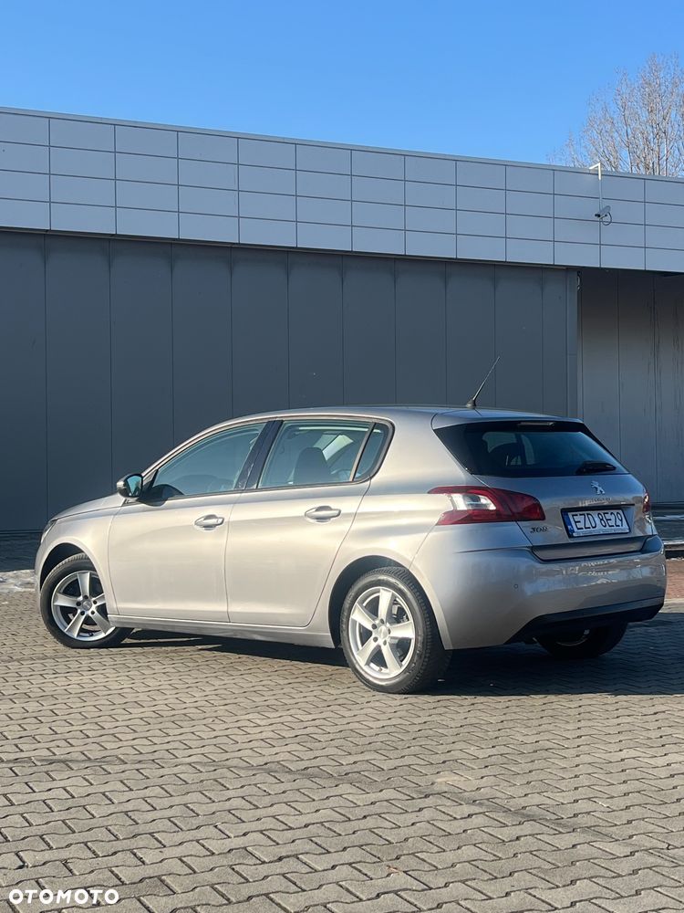 Peugeot 308 82 VTi Active - 19