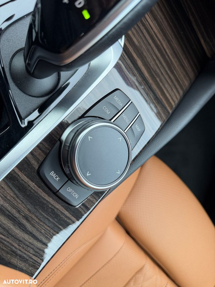 BMW Seria 5 530e AT PHEV - 34