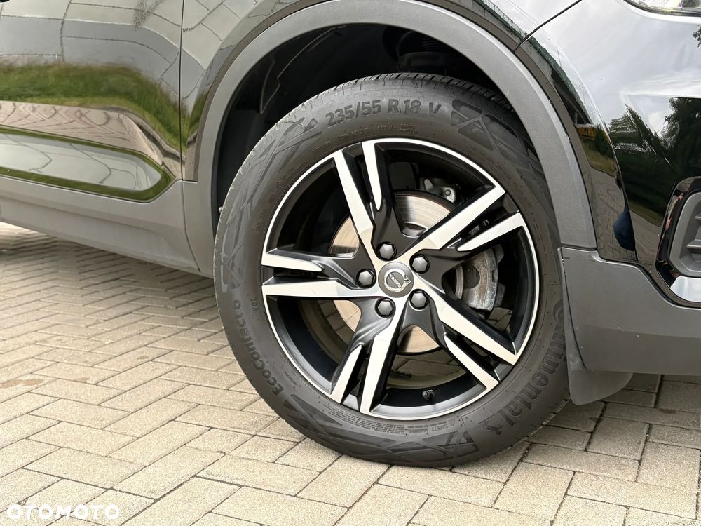 Volvo XC 40 T3 R-Design - 4