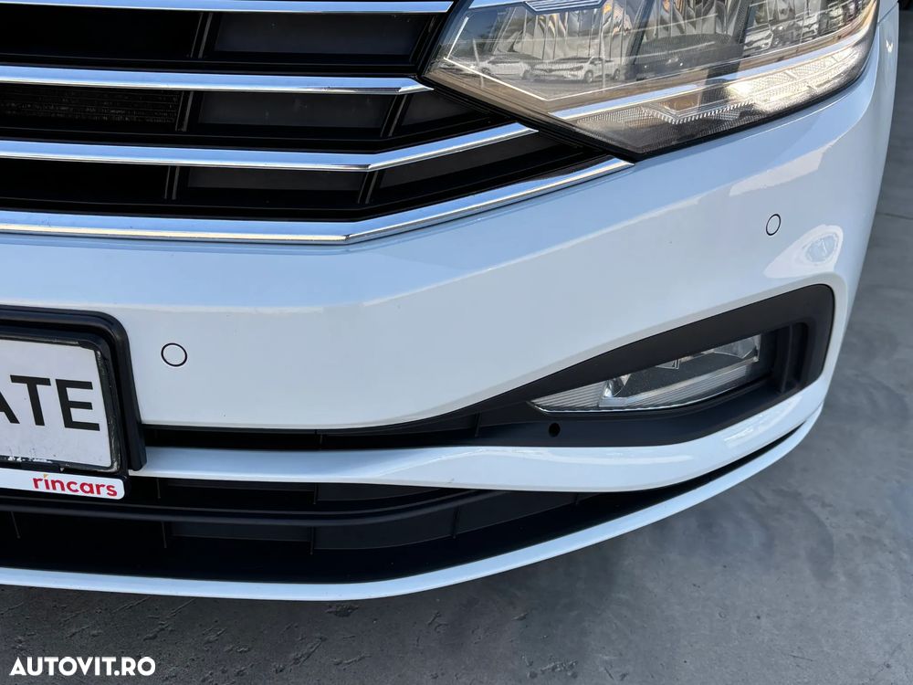 Volkswagen Passat 2.0 TDI DSG Comfortline - 13