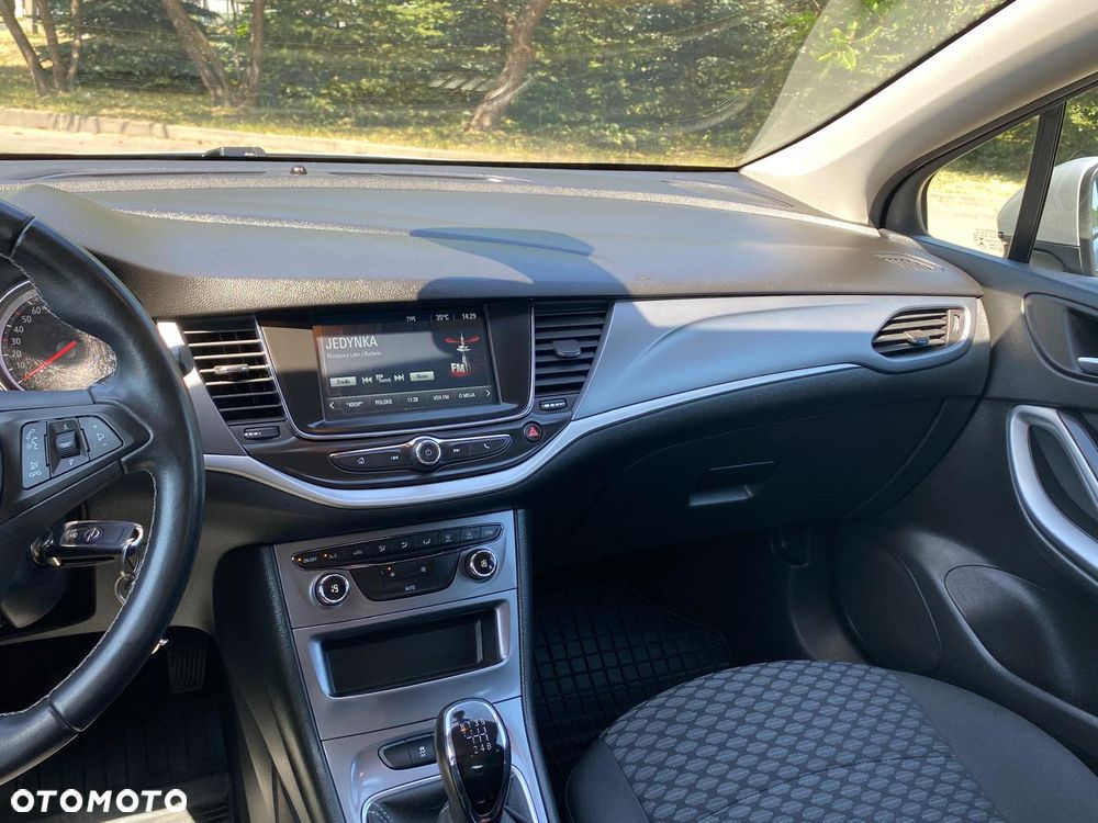 Opel Astra 1.4 T Enjoy - 15