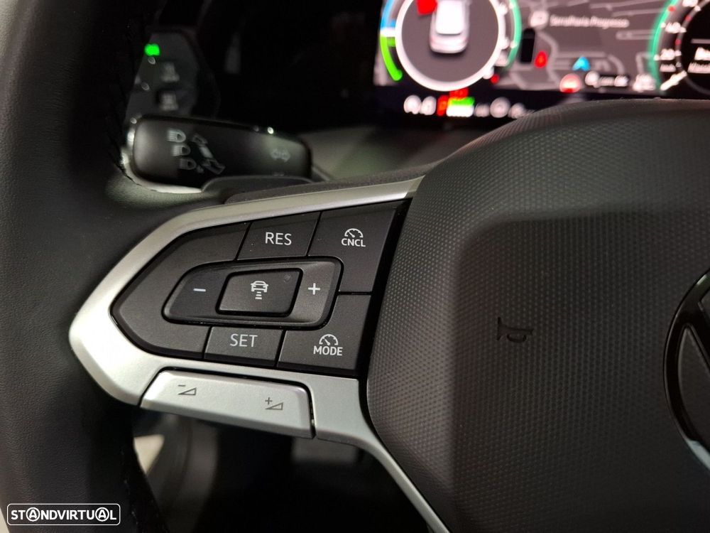VW Golf 1.5 TSI e-Hybrid Style DSG Versão Fiscal - 16