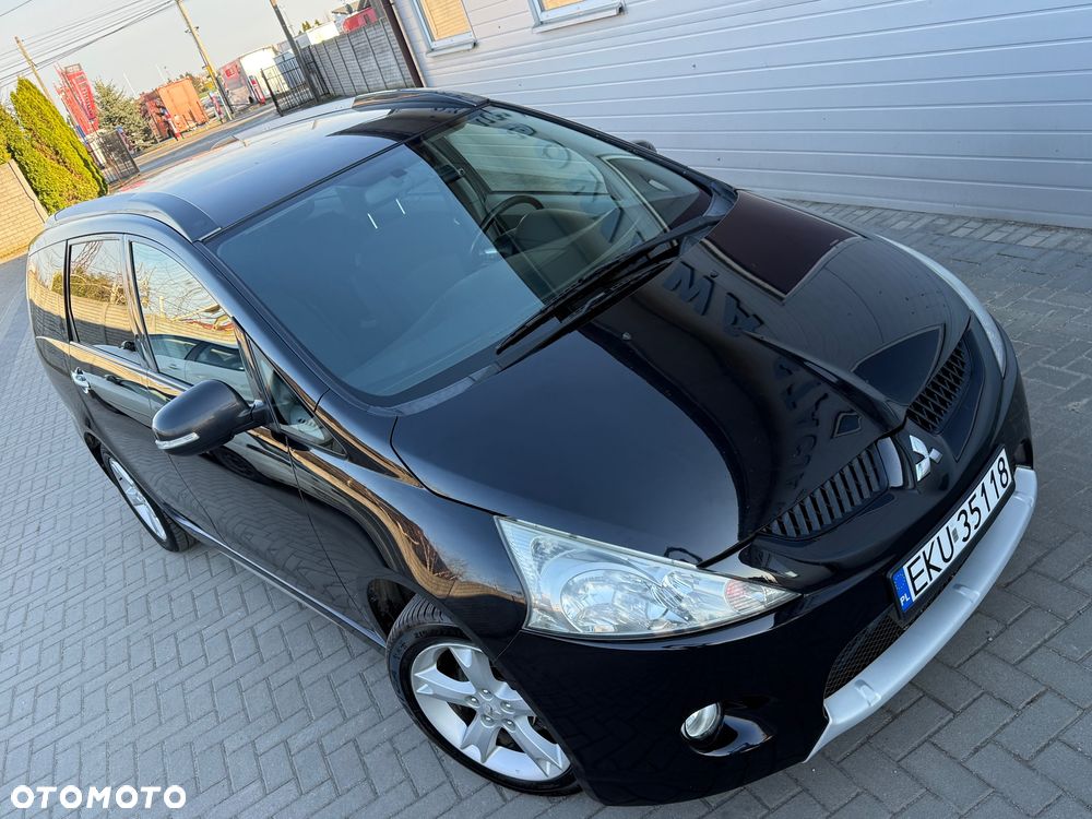 Mitsubishi Grandis - 21