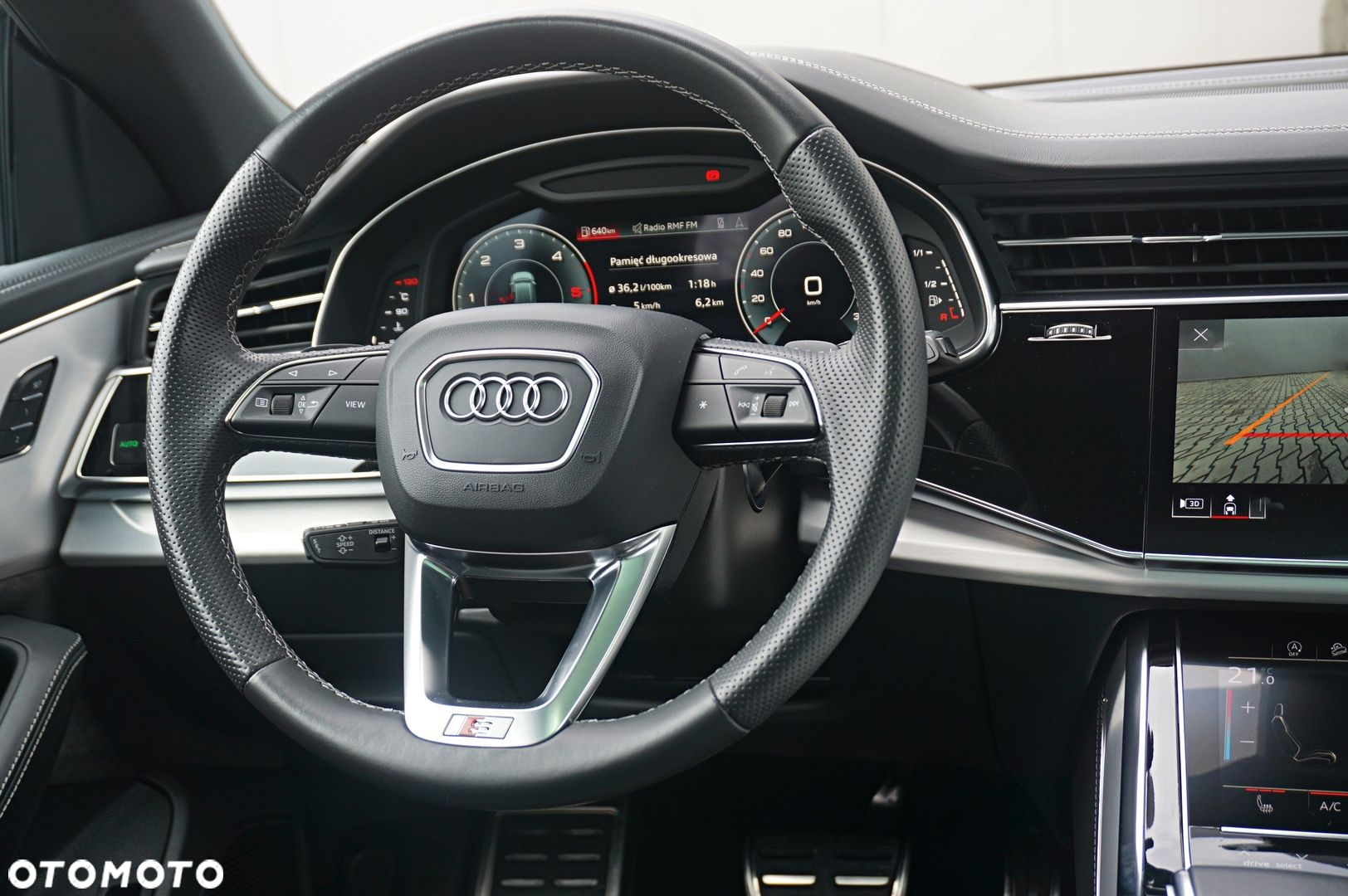 Audi Q8 - 14