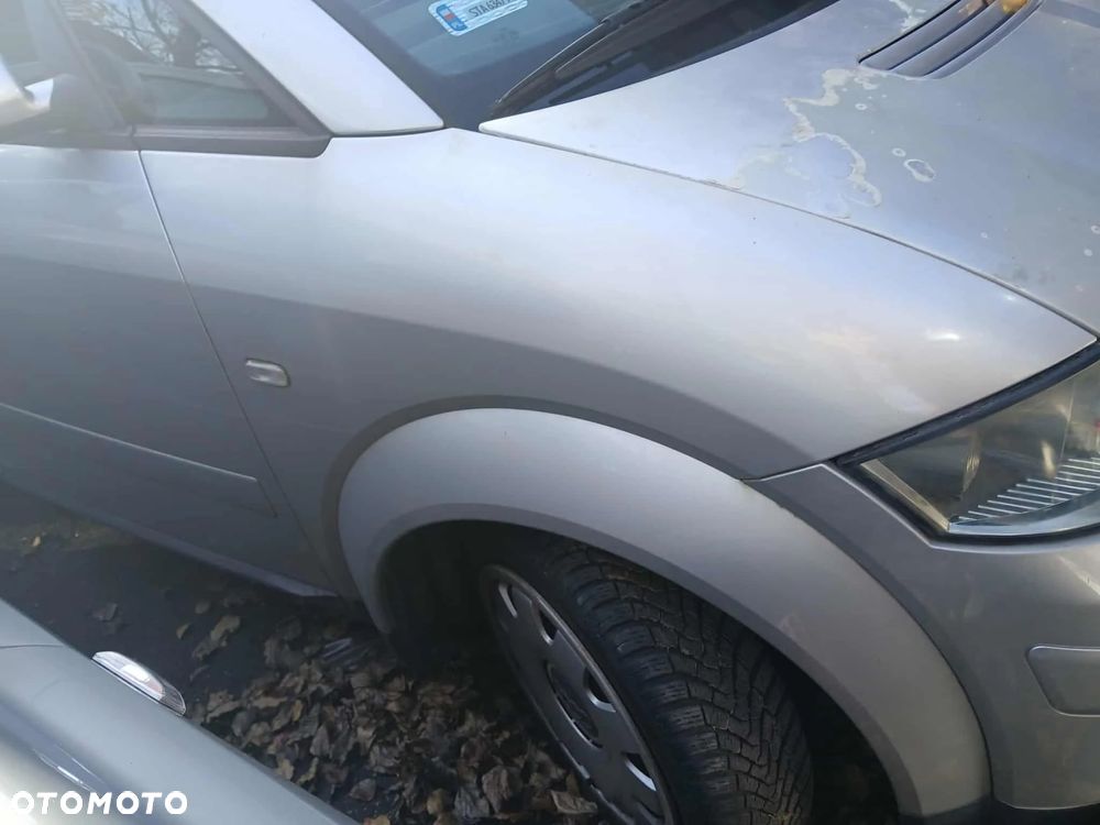Audi A2 Błotnik prawy - 1