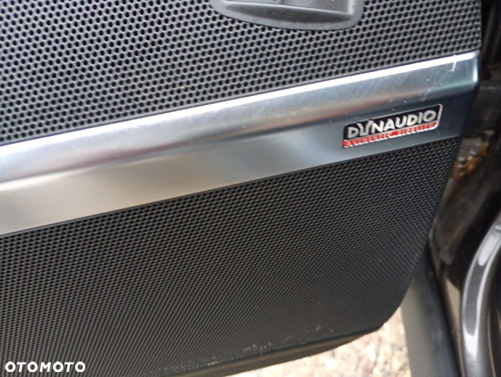 Volkswagen Passat 2.0 TDI 4Motion Highline - 16