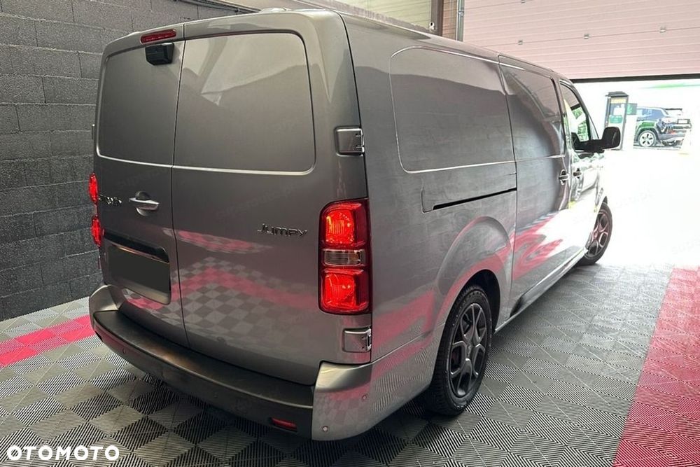 Citroën Jumpy XL L2H1 EAT8 2.2 180KM - 8