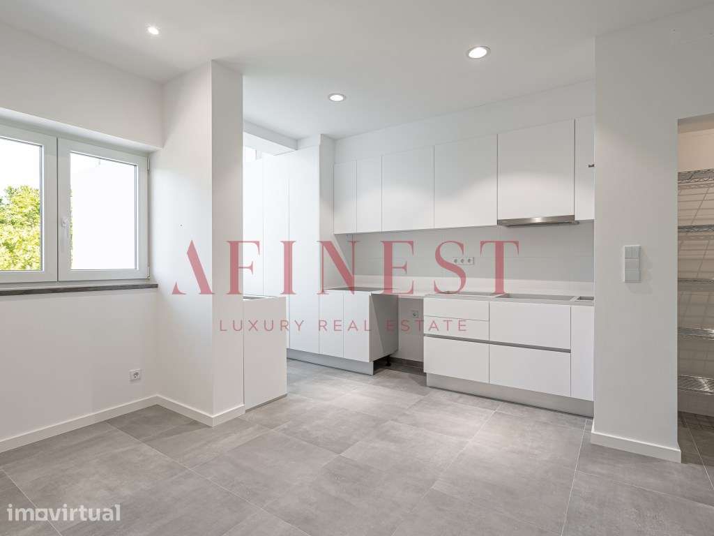 APARTAMENTO T3 AO PÉ DA PRAIA EM SÃO JOÃO DO ESTORIL - Grande imagem: 3/18