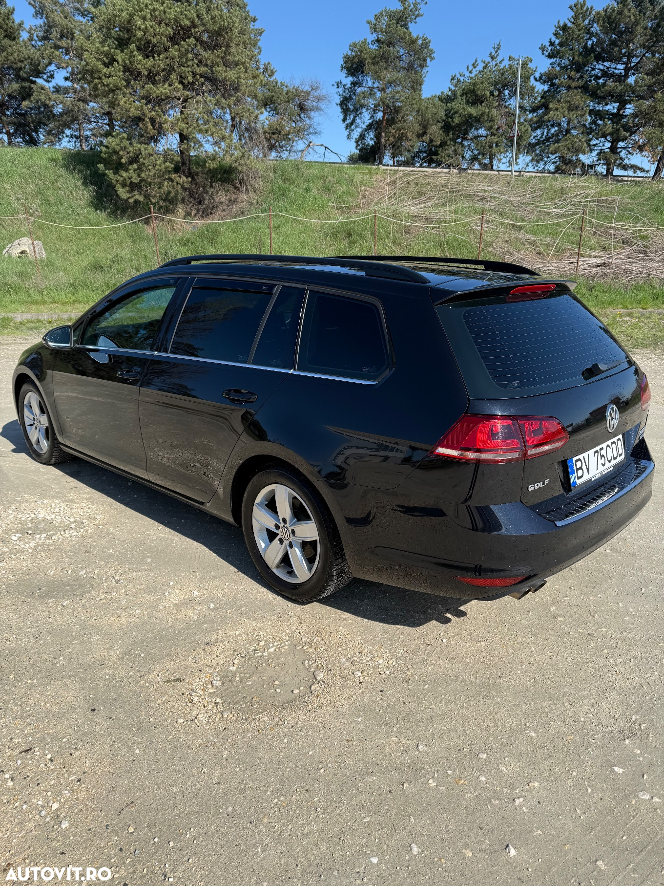 Volkswagen Golf 2.0 TDI (BlueMotion Technology) Highline - 6