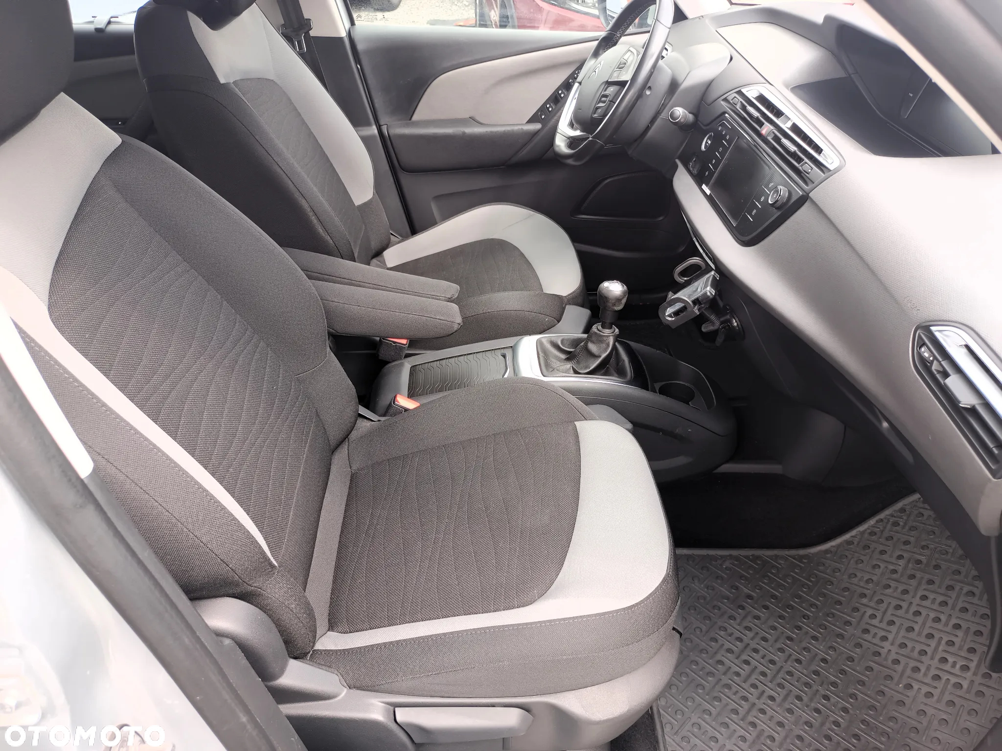 Citroën C4 Picasso BlueHDi 120 Exclusive - 22