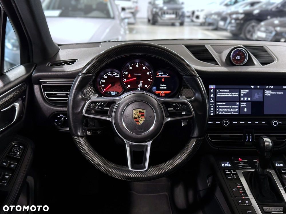 Porsche Macan - 15