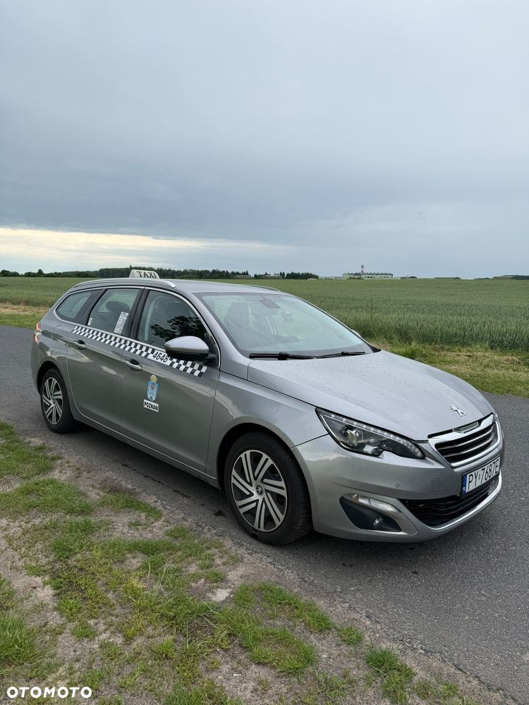 Peugeot 308 - 1