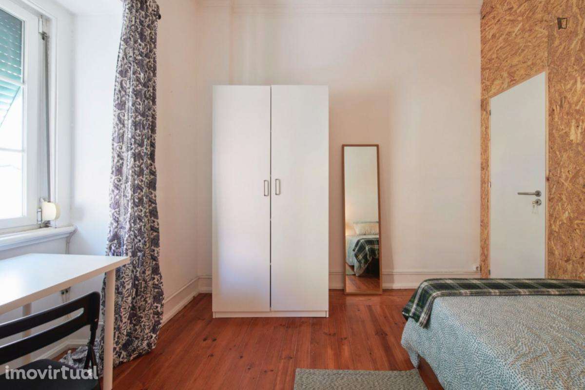 Quarto - localizado em Entrecampos Lisbon - Grande imagem: 3/12