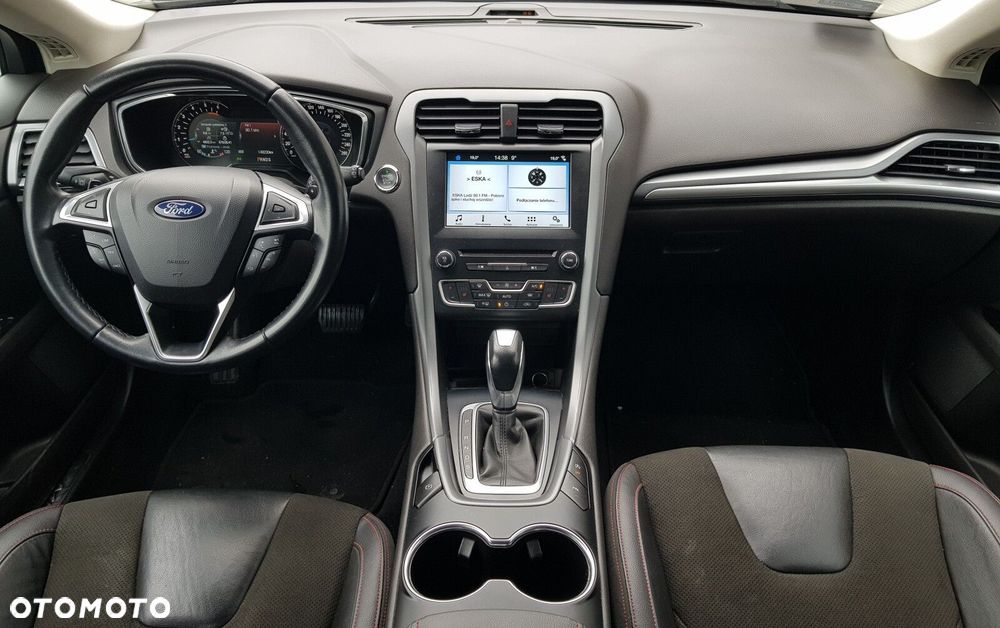 Ford Mondeo 2.0 TDCi Bi-Turbo Titanium PowerShift - 19