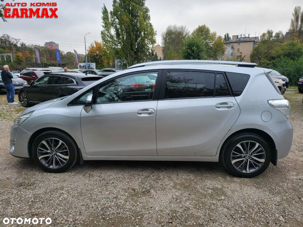 Toyota Verso - 4