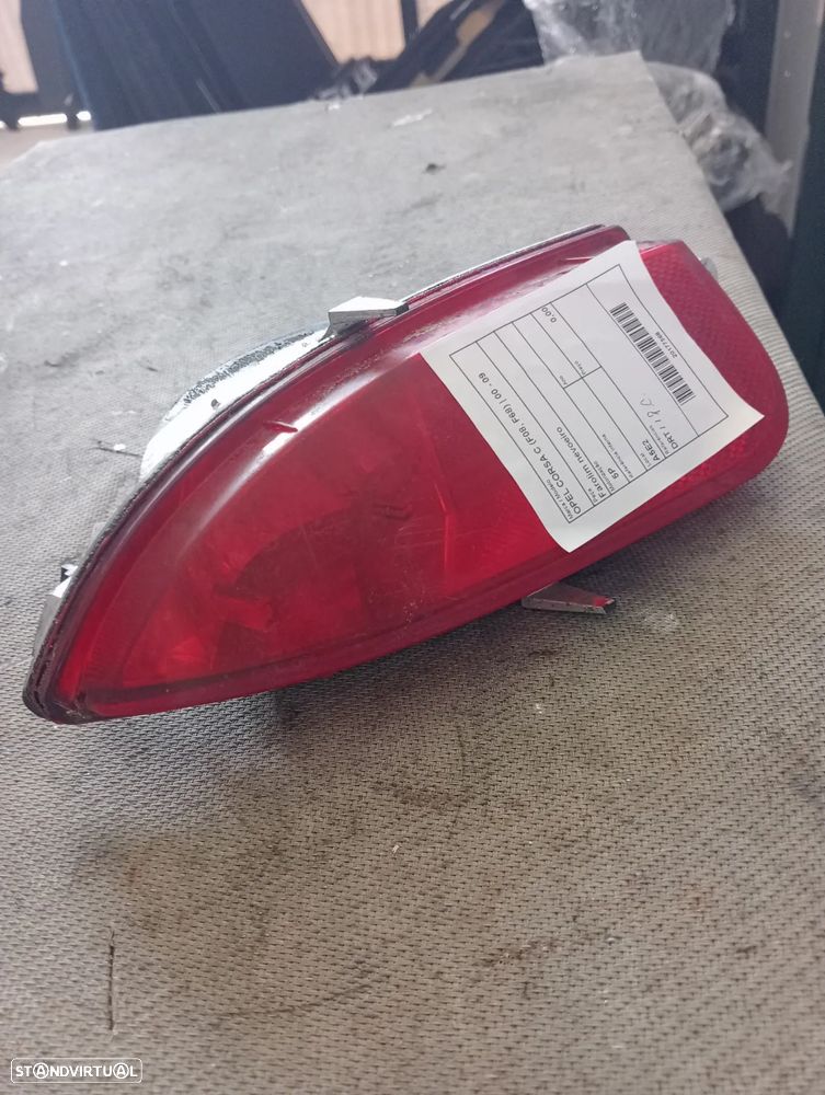 Farolim nevoeiro direito Opel Corsa C 00 - 09 - 1