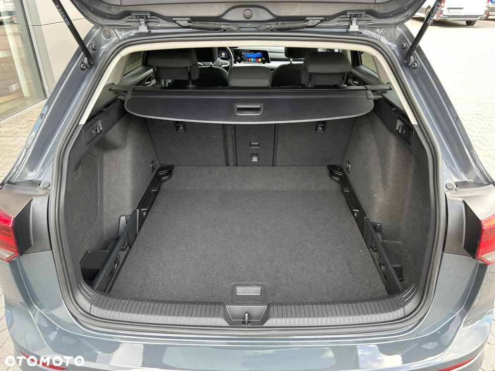 Volkswagen Golf Variant 2.0 TDI Life DSG - 11