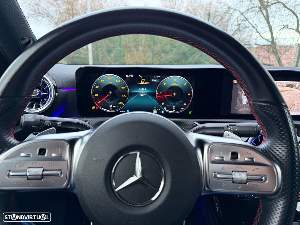 Mercedes-Benz A 180 d AMG Line Aut. - 43