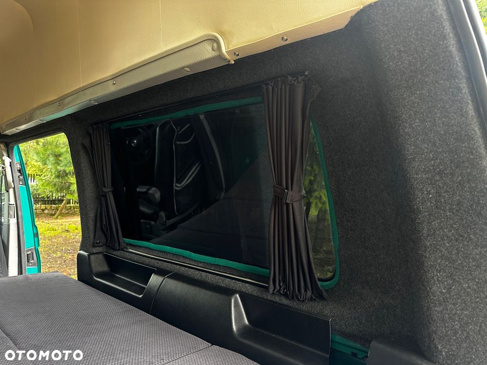 Volkswagen Transporter - 17