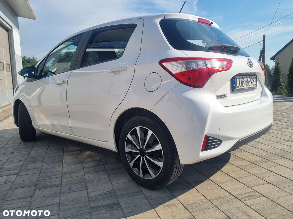 Toyota Yaris 1.5 Premium - 6