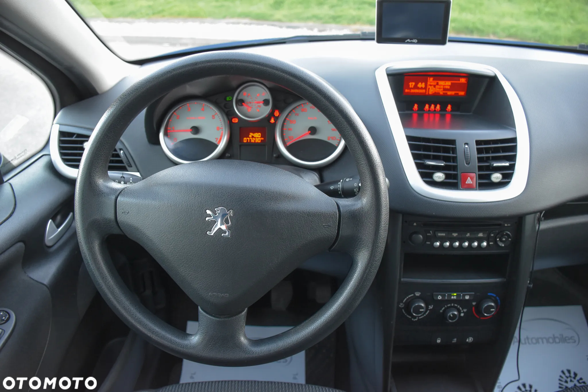 Peugeot 207 1.4 Millesim 200 - 29