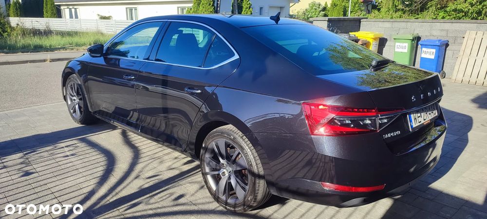 Skoda Superb 2.0 TDI SCR Ambition DSG - 8