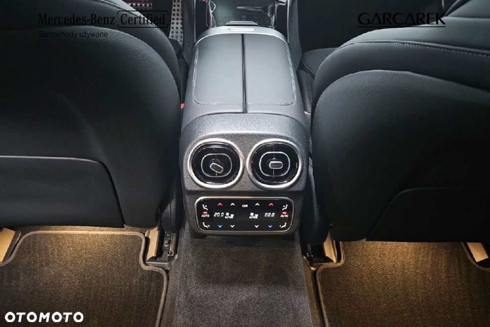 Mercedes-Benz Klasa C - 23