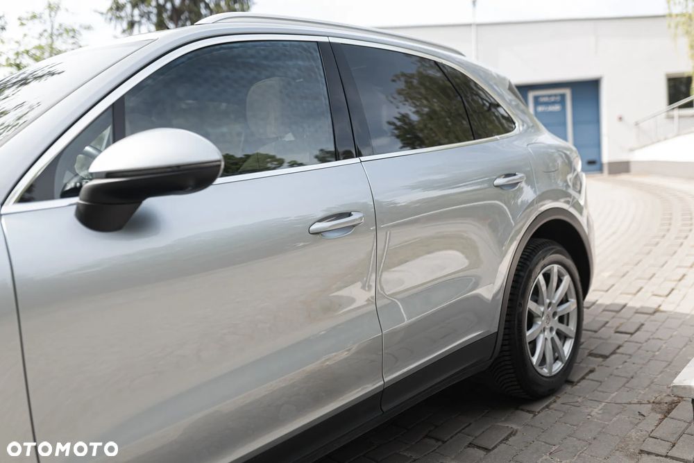 Porsche Cayenne E-Hybrid Tiptronic S - 5