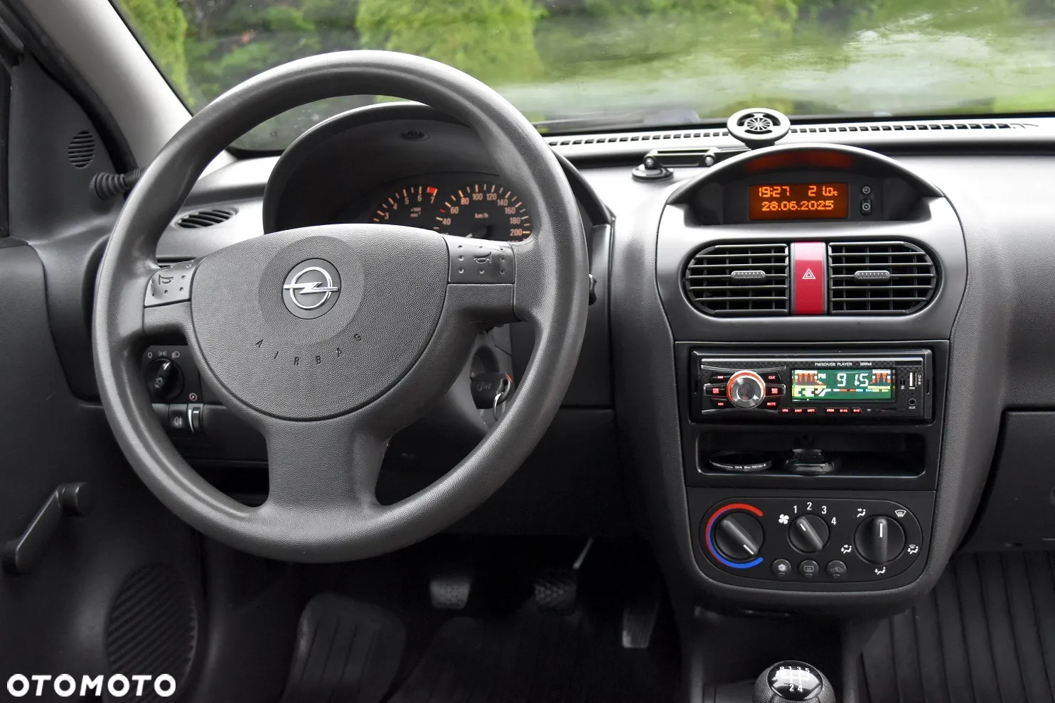 Opel Corsa 1.2 16V Cosmo - 14