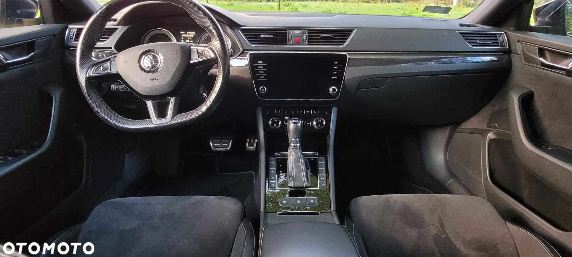 Skoda Superb 2.0 TDI 4x4 Ambition DSG - 10