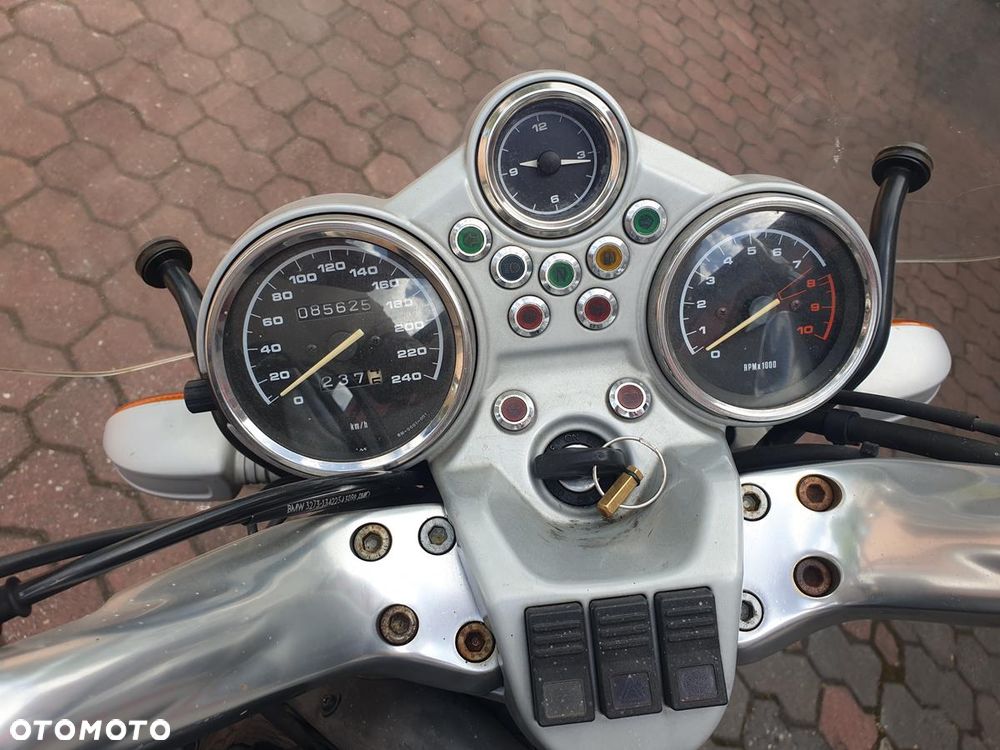 BMW R - 8