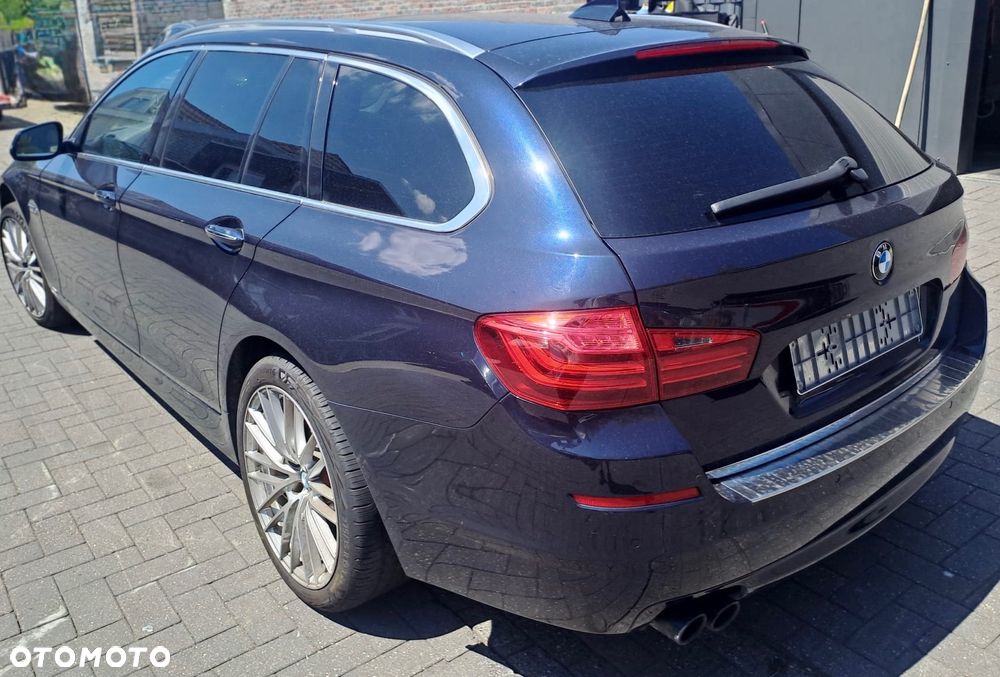 BMW Seria 5 520d Luxury Line - 2