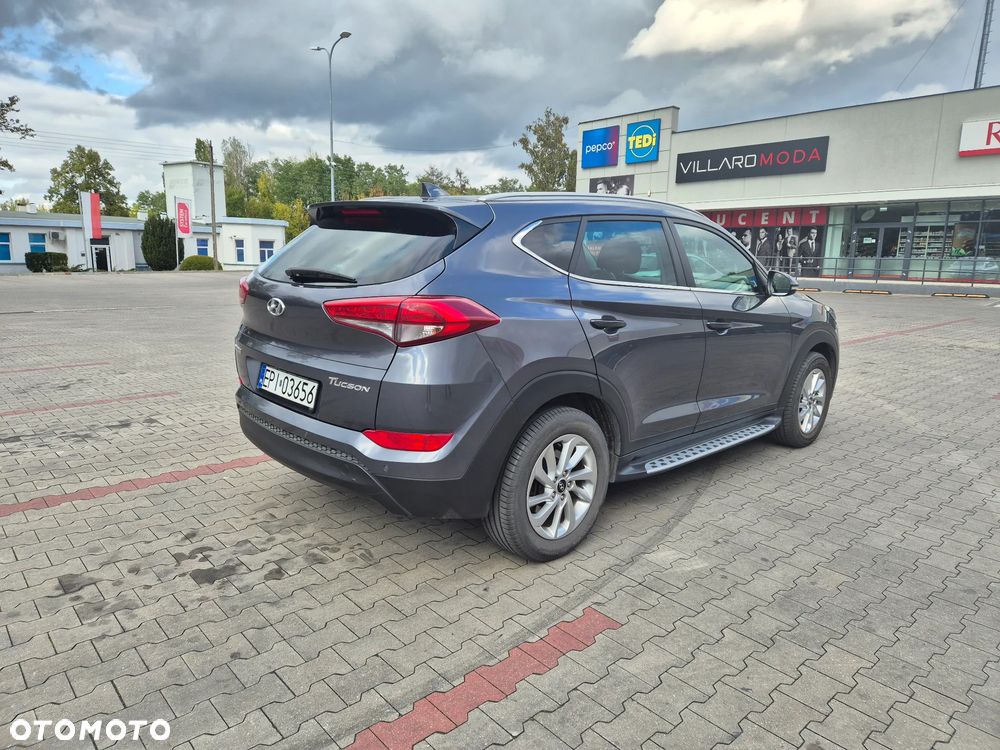 Hyundai Tucson - 2