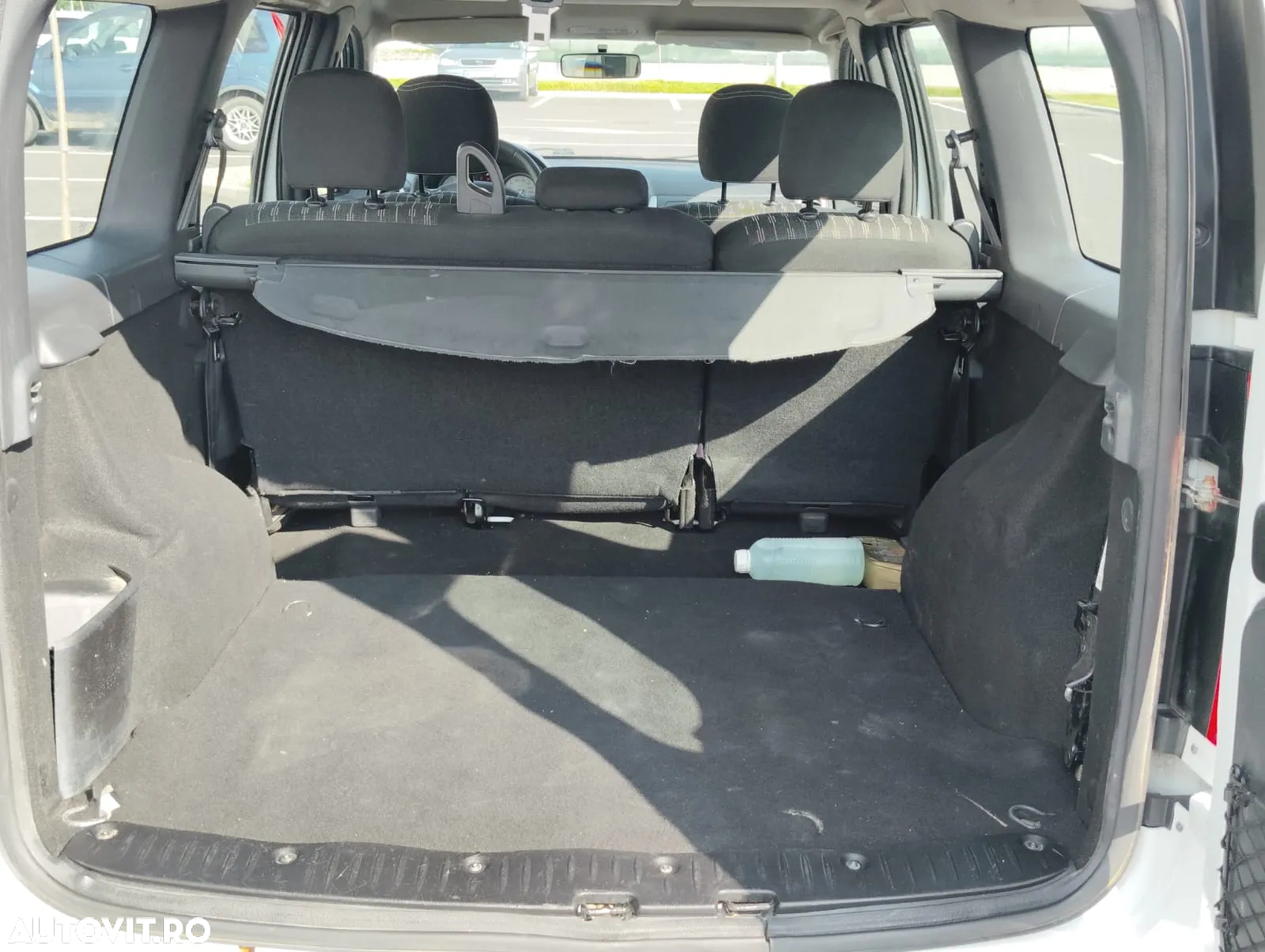 Dacia Logan Express 1.5 dCi - 11