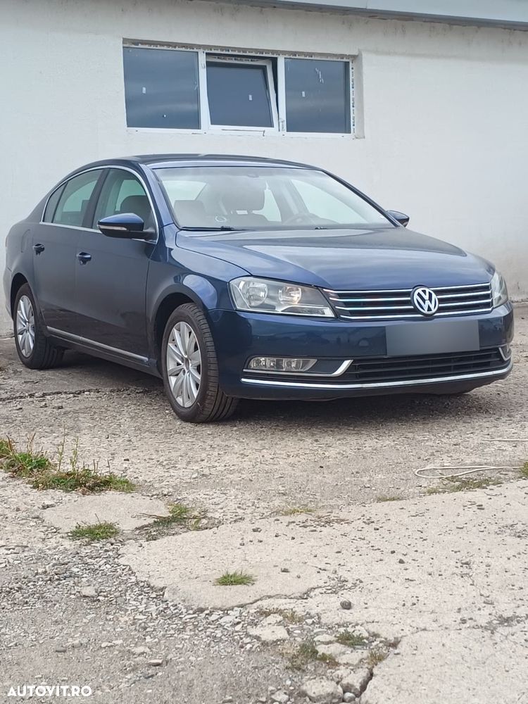 Volkswagen Passat 2.0 TDI BlueMotion Tehnology Highline - 1