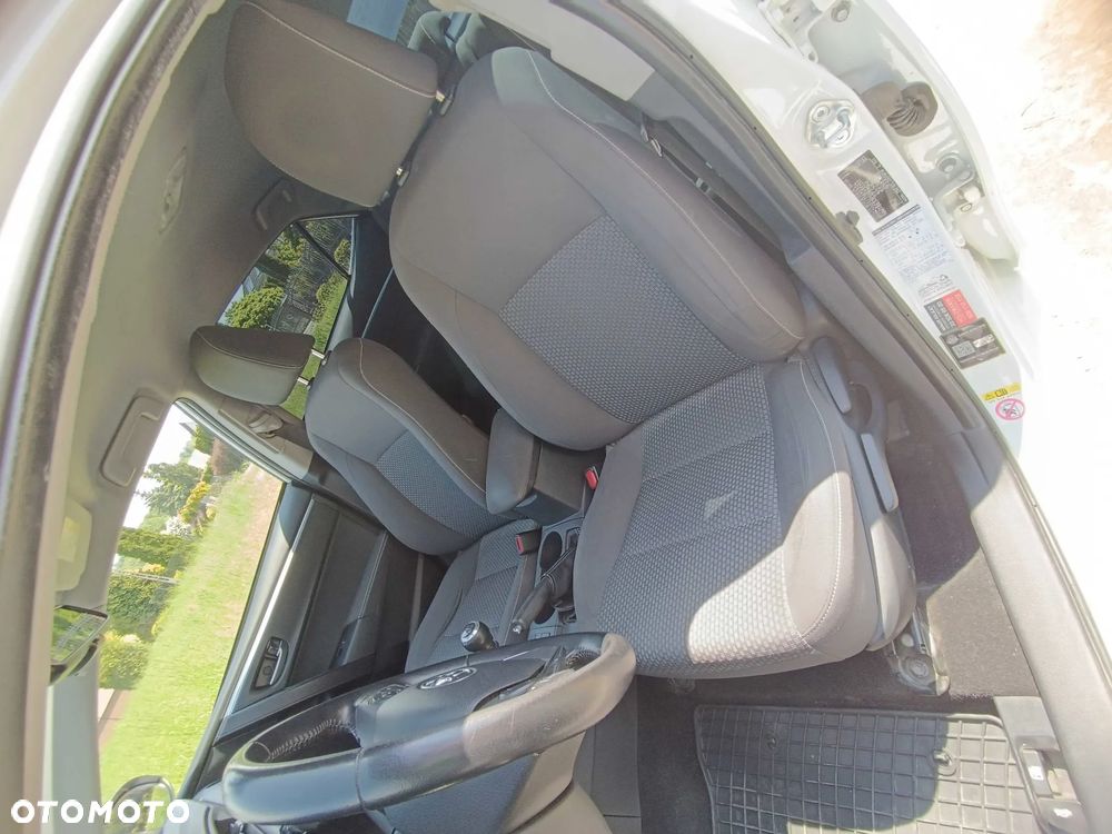 Toyota Corolla 1.6 Comfort - 10