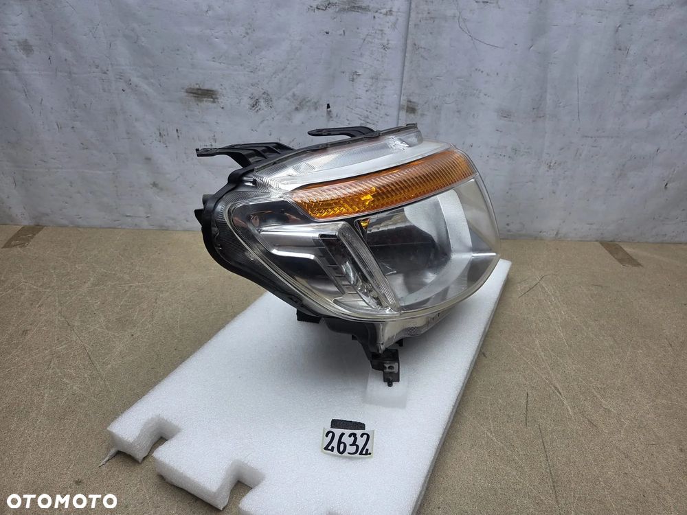 Ford Ranger 11-16r IV 4 V 5 Lampa prawa prawy przód przednia - 2