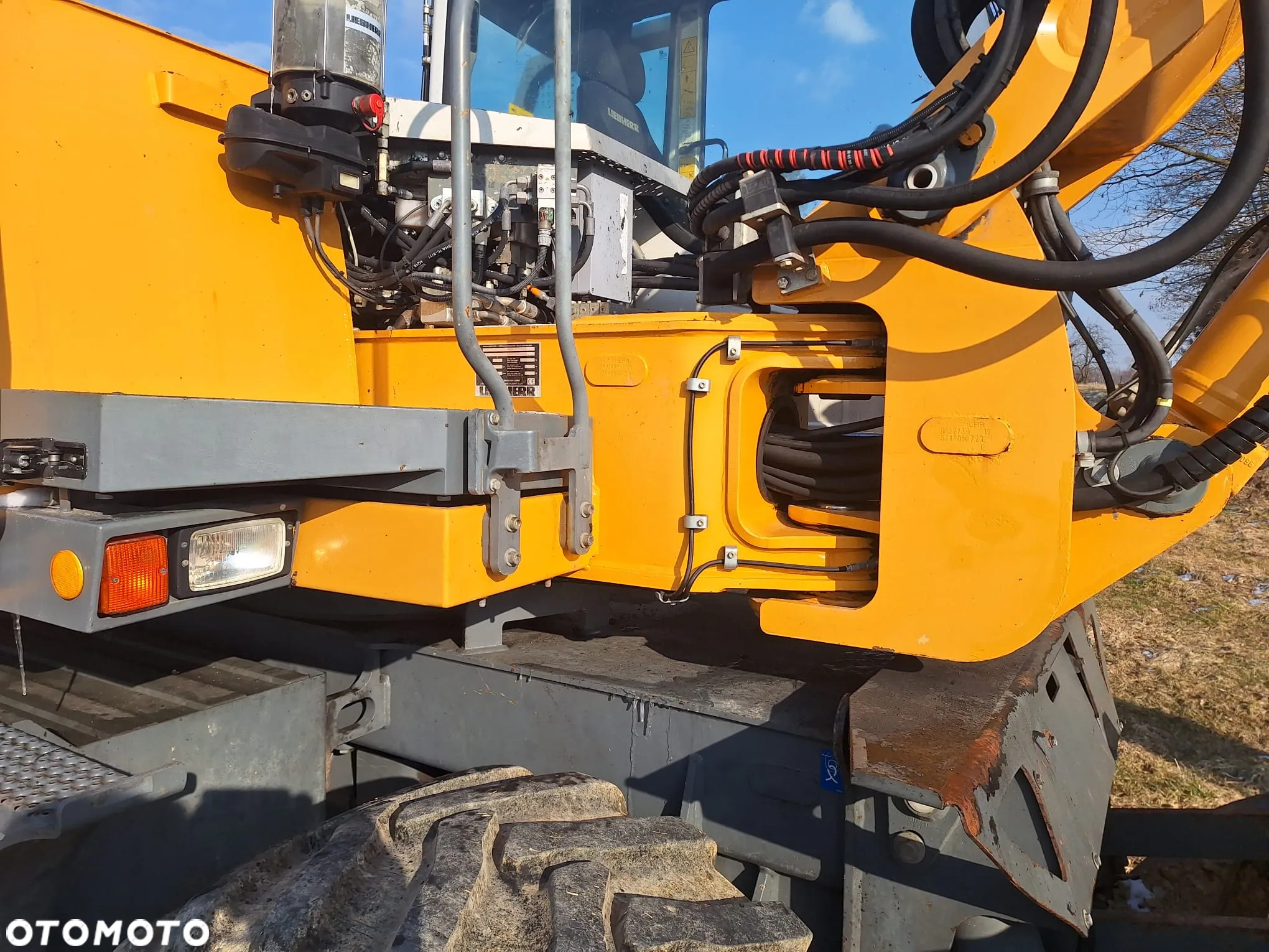 JCB Hydradig - 17