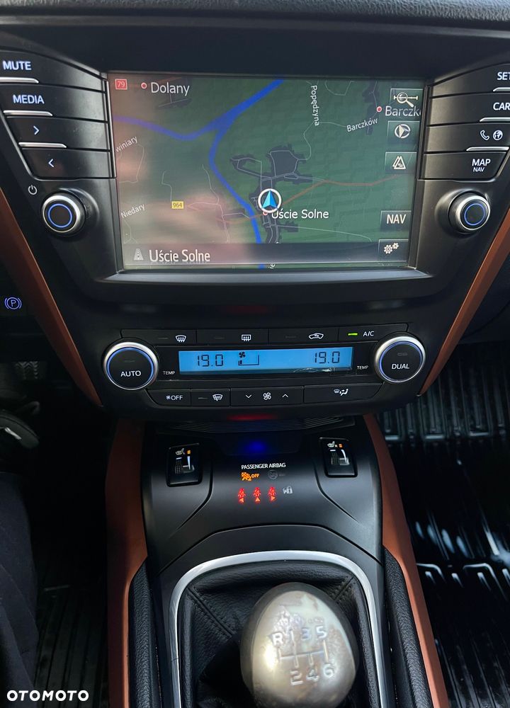 Toyota Avensis 1.8 Prestige - 11