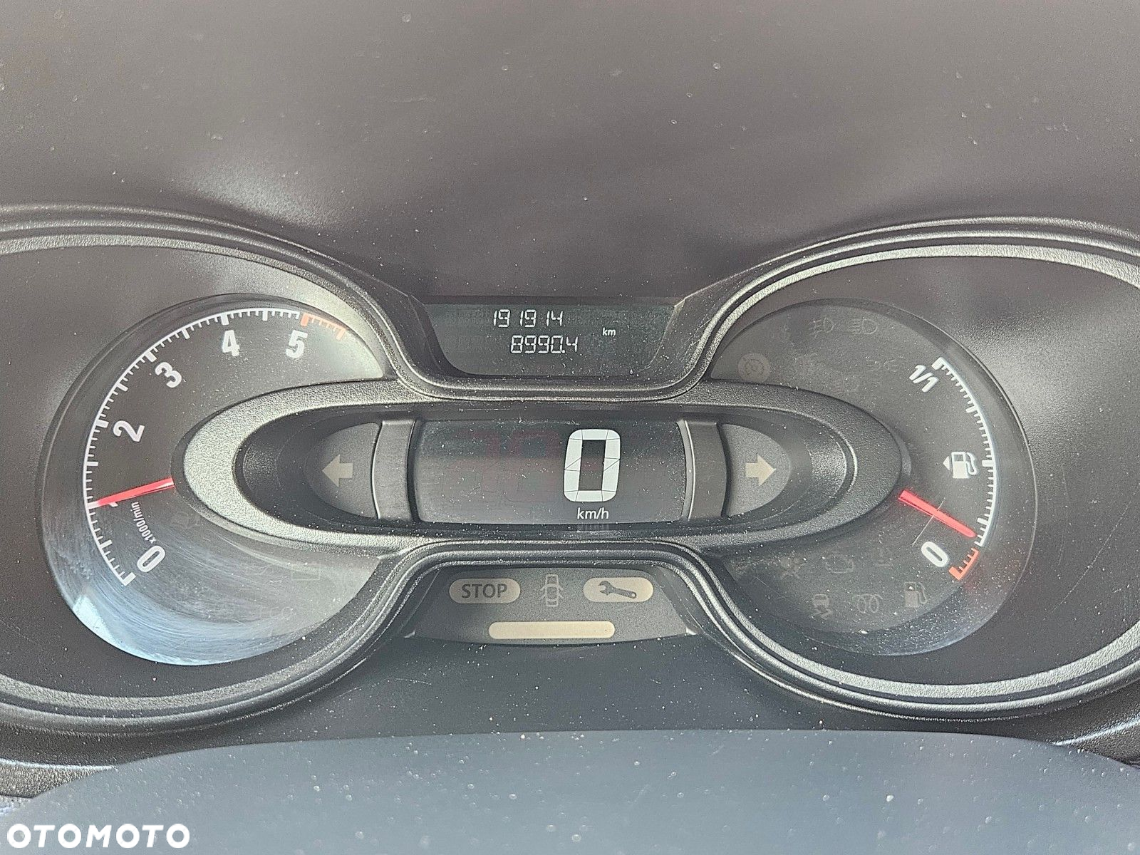 Opel Vivaro - 22