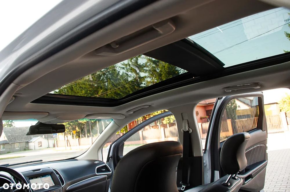 Ford Edge 2.0 TDCi Twin-Turbo 4WD ST-Line - 25