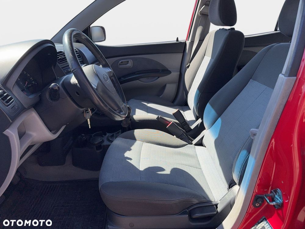 Kia Picanto - 9