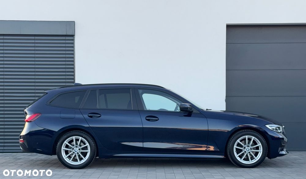 BMW Seria 3 320d xDrive MHEV Advantage - 3