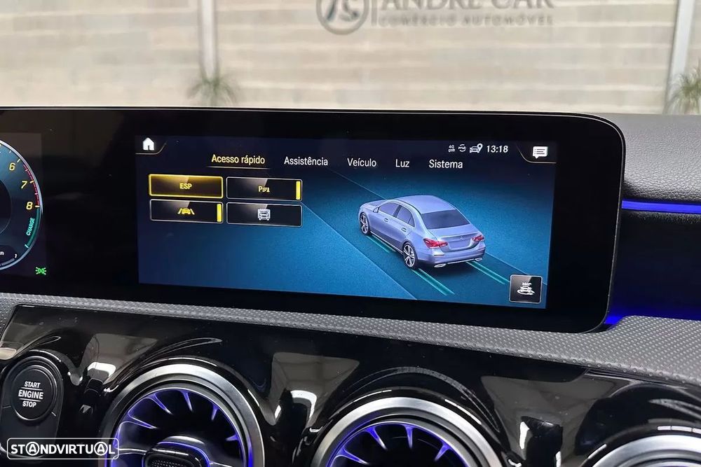 Mercedes-Benz A 250 Limousine e 8G-DCT AMG Line - 28