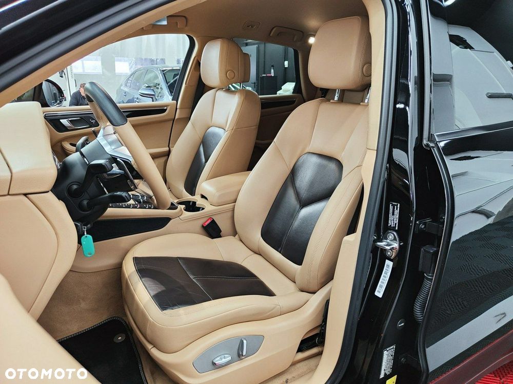 Porsche Macan S - 7