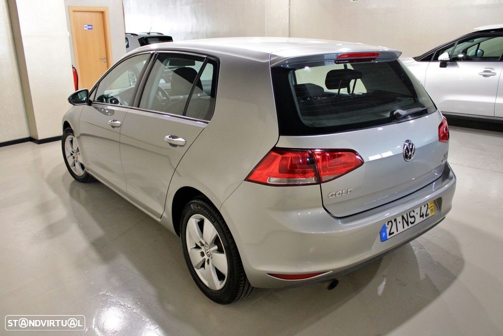 VW Golf 1.6 TDi Confortline - 7