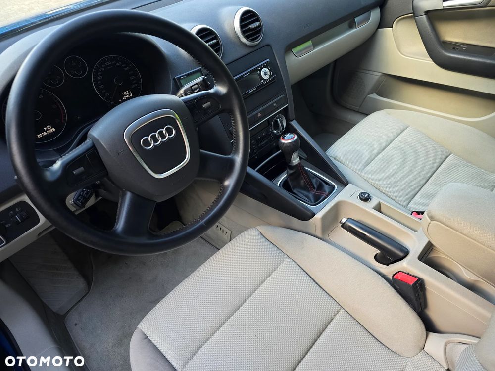 Audi A3 Sportback 1.9 TDI Attraction - 9