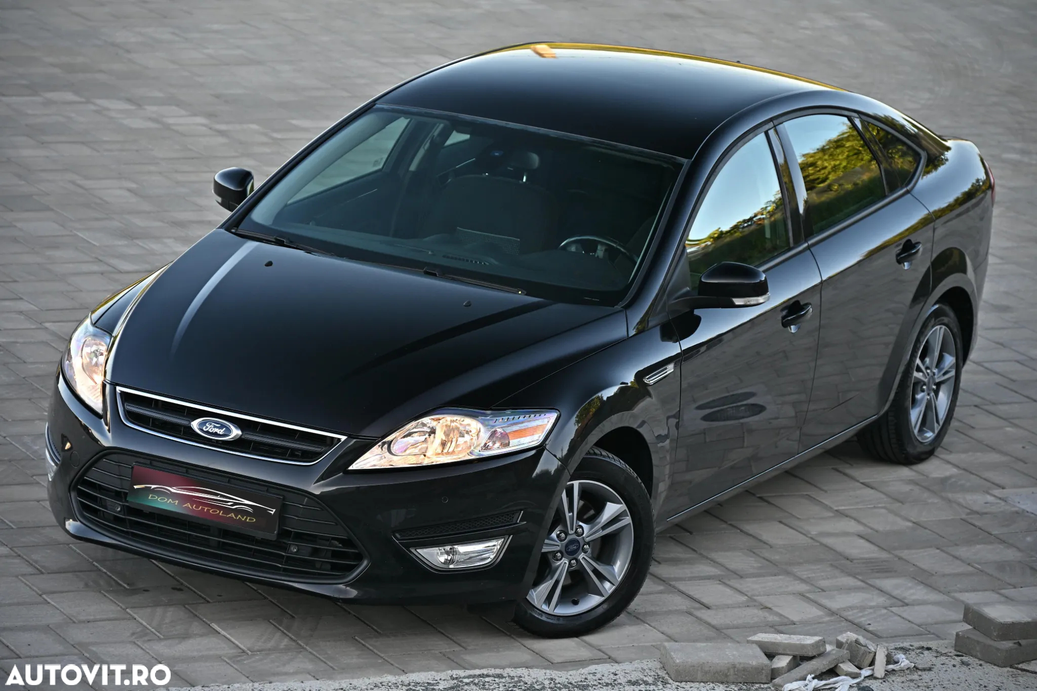 Ford Mondeo 1.6 TDCi Ambiente - 12
