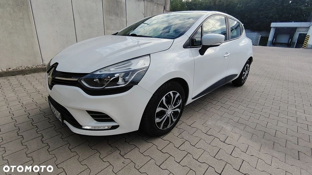 Renault Clio 1.2 16V Alize - 13